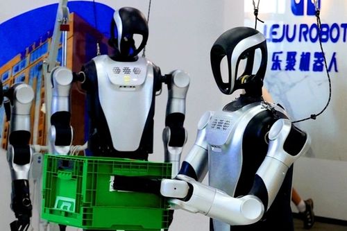 科技創(chuàng)新驅(qū)動(dòng)瑤海高質(zhì)量發(fā)展 機(jī)器人專業(yè)領(lǐng)域的新突破